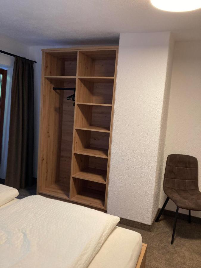 Brunnfeld Ferienwohnungen Oetz Luaran gambar